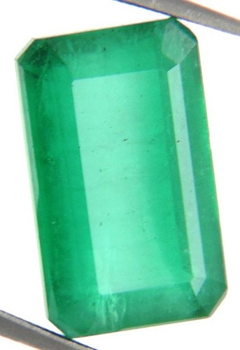 Precious Columbian Panna Gemstone