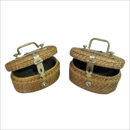 Cane Ovel Box