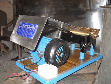 Label Gumming Machine