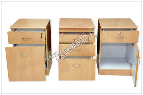 Pedestal unit