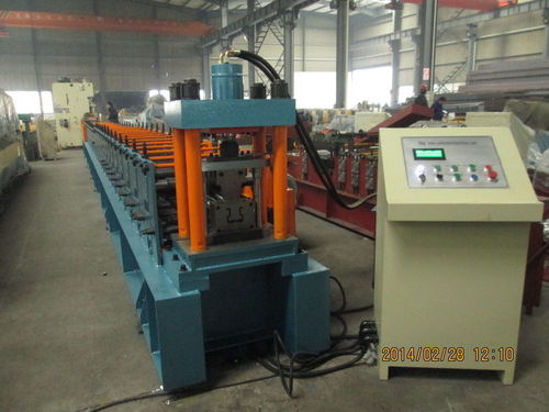 Metal Roll Forming Machine