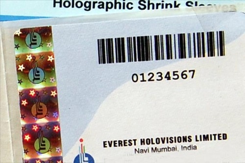 Holographic Integrated Labels with Barcode