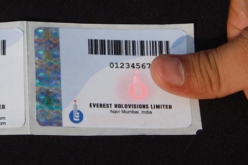 Holographic Integrated Labels