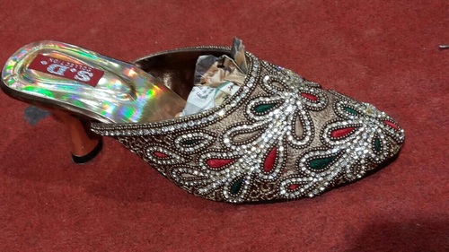 Handmade Designer Golden Sandal with Crystal