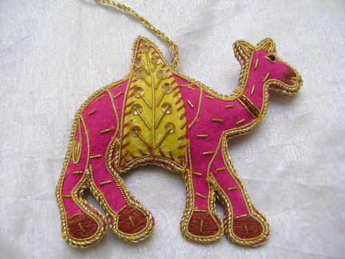 Fusia Christmas Ornament (Camel)