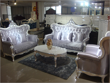 Leafing Sofa