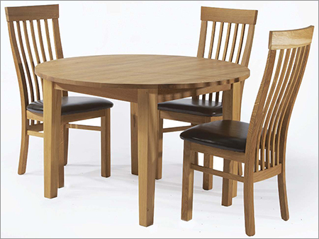 Wooden Round Dinning Table
