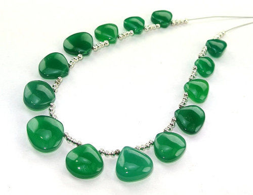 Stone Green Onyx Briolette Gemstone Beads