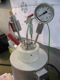 Manual Closure Reactor