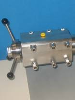 Pressurization Pump-Manual