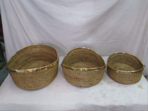 LOVKUSH FRUIT BASKET