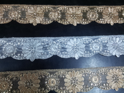 fancy boreder for anarkali suit