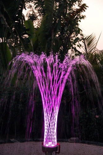 Black Diamond Vulcan Fountain Size 1.1/2