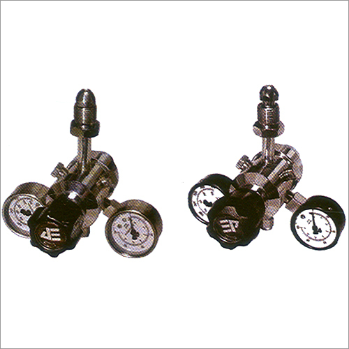 High Purity Two Stage Pressure Regulator - SS316/Brass Body 316L SS Diaphragm 15 Kg-Cm2g | PTFE Seal Field Adjustable 10 Micron Filter