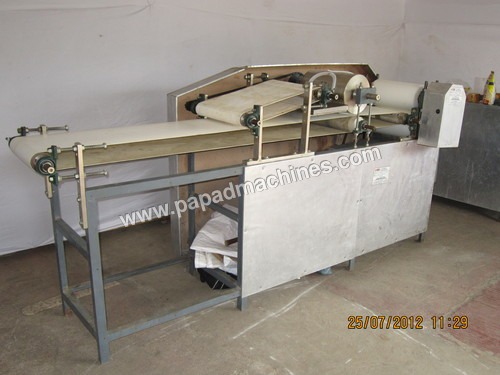 Semi Automatic Papad Making Machine