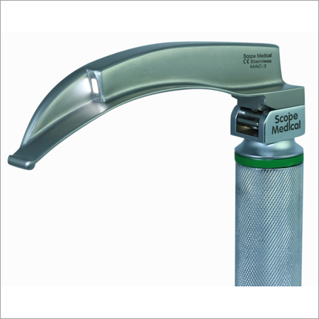 Integrated Fiber Optic Laryngoscope Blades