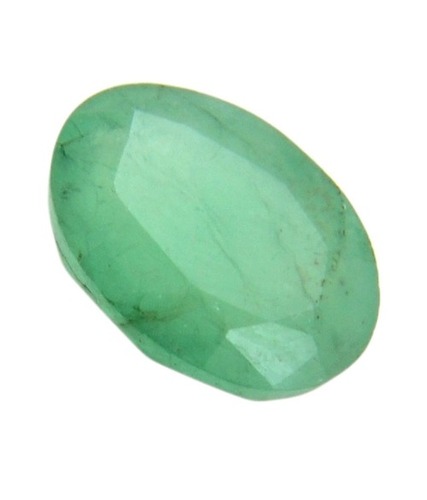 Benefits of Deep Green Columbian Oval Emerald