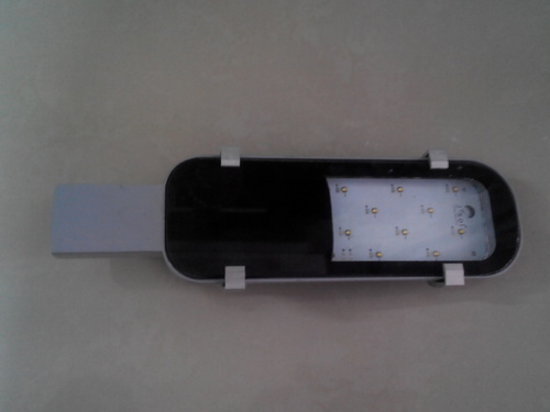 9 WATT SOLAR LED LUMINARY