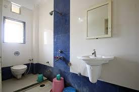Hotel Room Services - Variable Bed Size, Daily Cleaning | Comfort, Convenience, Privacy, Amenities