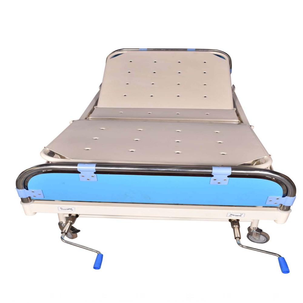 Ss Bow Fowler Bed - Color: White