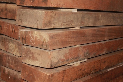 Mahagony Logs