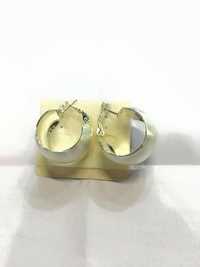 Beaded Fashion Jewelry - Metal, 2cm Diameter, Silver Color | Intricate Design, Lightweight, Smooth Edges, Stylish Look