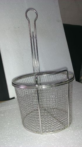 ROUND FRYER BASKET 15 MM GAPE MESH