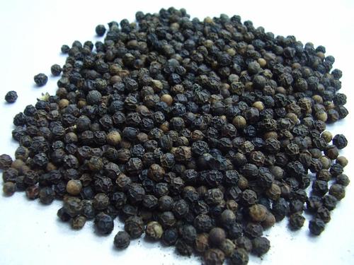 Raw Black Pepper