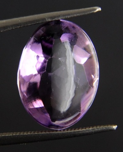 Certified Oval Mixed Natural Amethyst In Mumbai