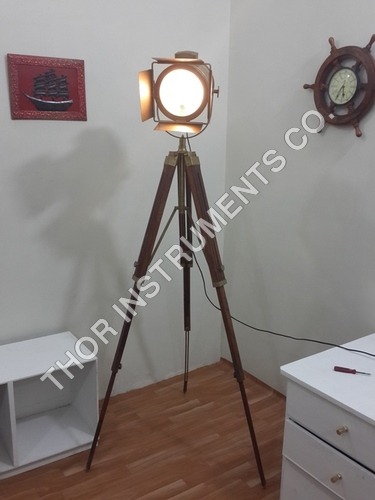 Vintage Searchlight Spotlight Floor Searchlight Garden Light With Tripod