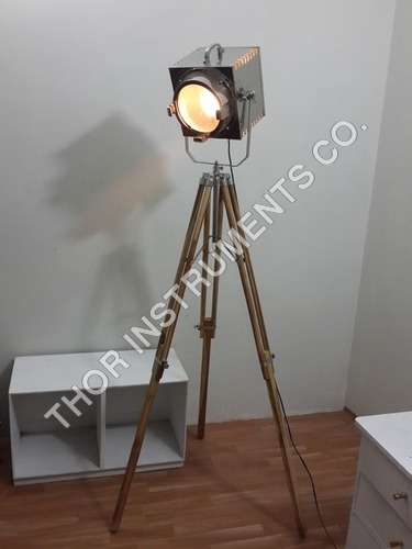 Designer's Spotlight Floor Lamp With Teak Wood Tripod Stand Vintage Light
