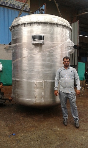 VASSAL S.S , STORAGE TANK, S.S. REACTOR