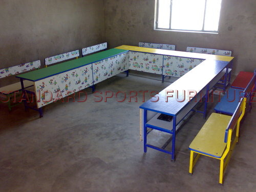 Ushape counter with sitting bench