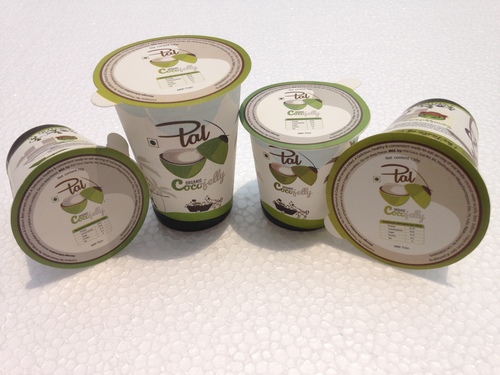 Coco Jelly in Paper Cup
