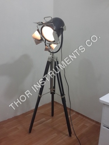 Nautical Spotlight Searchlight Lamp W Tripod Stand - Spot Table Lamp Collectible