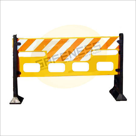 Check Post Barricade Size: 2000 X 1200 X 550 Mm