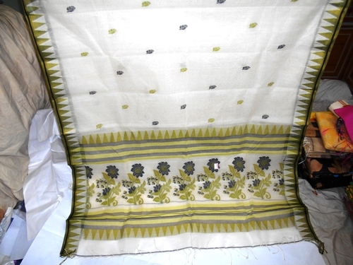 Handloom saree