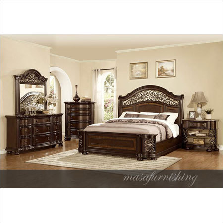 Bedroom Furniture Set 