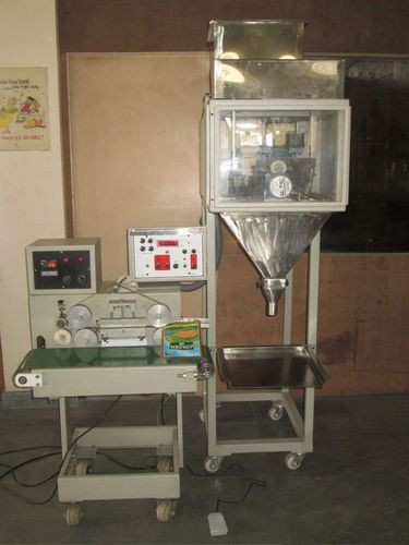 semi automatic fill & seal machine for pre-formed