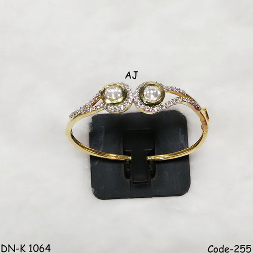 American Diamond Bracelet with Kundan