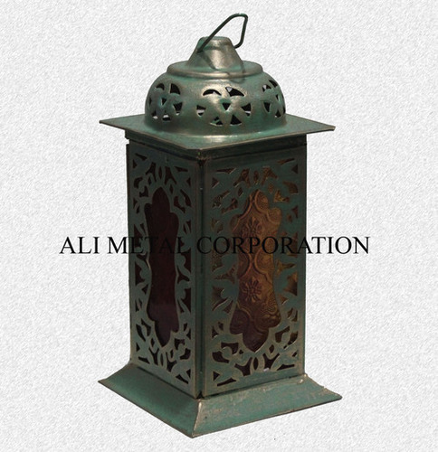 SMALL MOROCCAN LANTERN