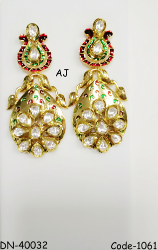 Kundan Earrings with Antique Finish