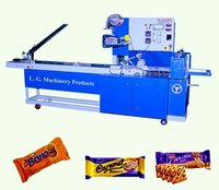 Automatic Cream Biscuit Packaging Machine