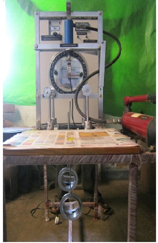 Photoelastic apparatus