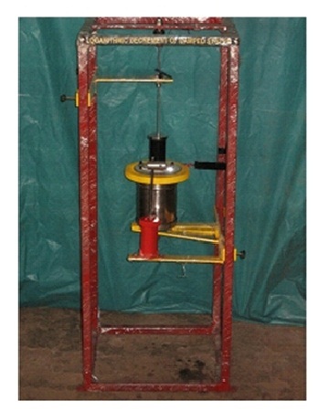 Logarithmic Decrement of Damped System - Steel Frame, Digital Data Acquisition, Accelerometer Sensor | Viscous Damping, Impulse Excitation, Vibration Testing, System Identification