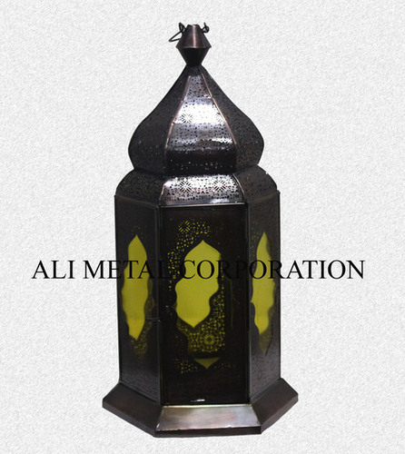 STYLISH MOROCCAN LANTERN