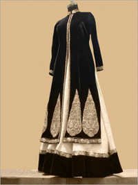 Black & Cream Velvet Wedding Gown