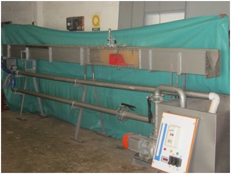 Tilting and Teaching flume apparatus