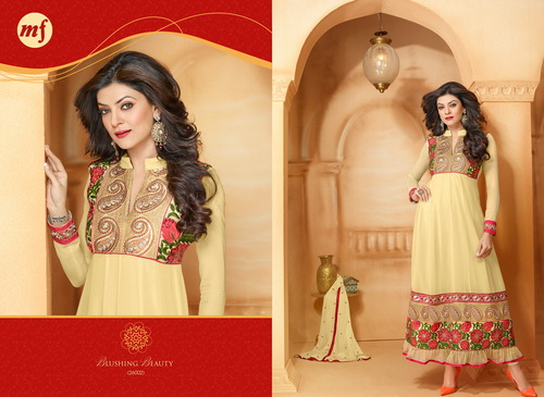 SUSHMITA SEN