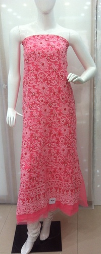 चिकन सूट